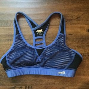 Sports bra